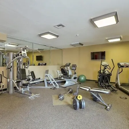 Nash Gold Private Condo - 2Bed, 2Bath, Sleep 6, 25 Min Walk To Broadway And All Nashville Attractions, Pool, Gym Exterior photo